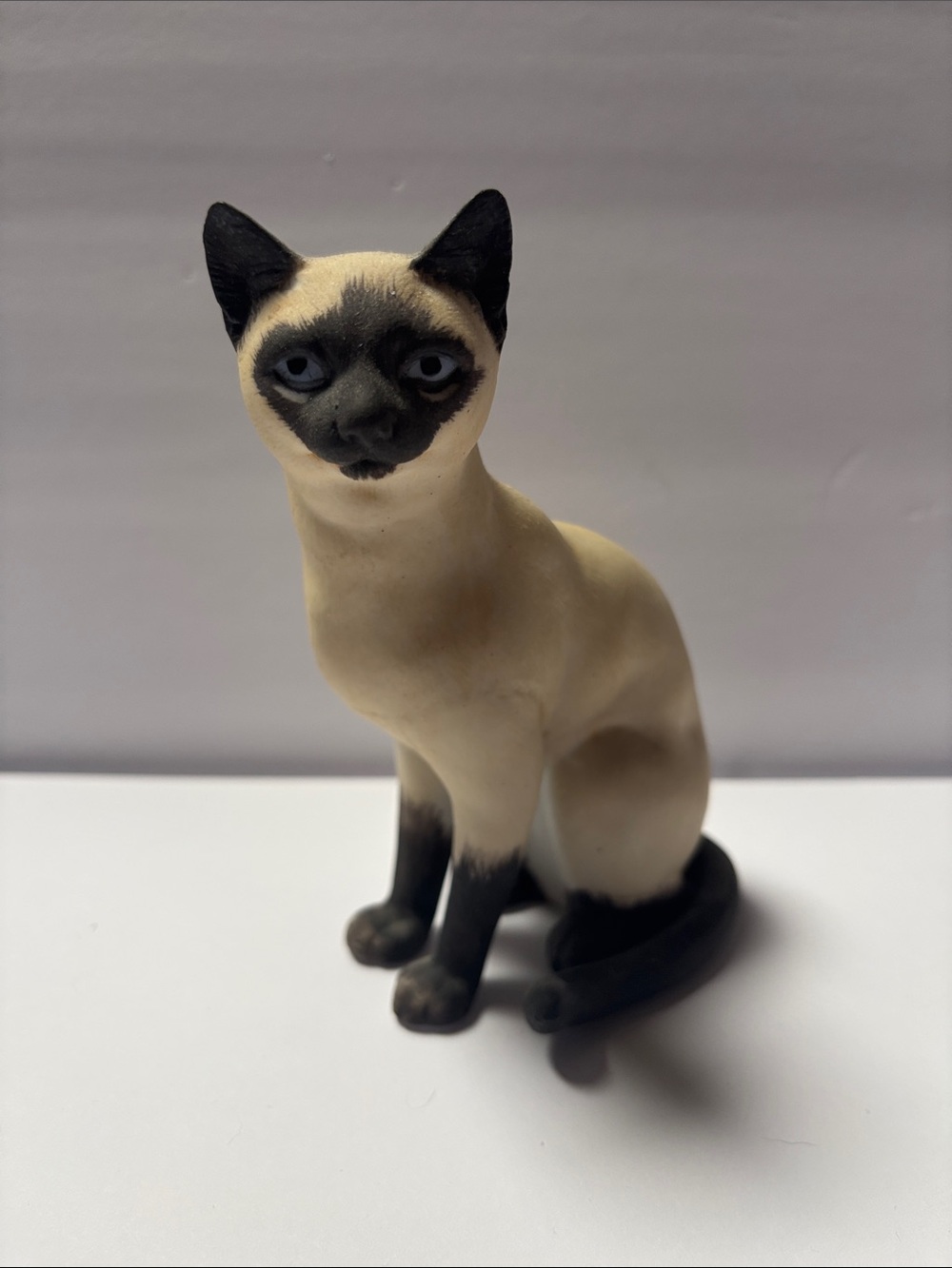 Andrea by Sadek #8290 Siamese Cat Figurine